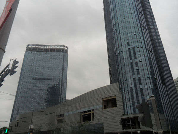 腳手架案例--無(wú)錫CBD商業(yè)中心