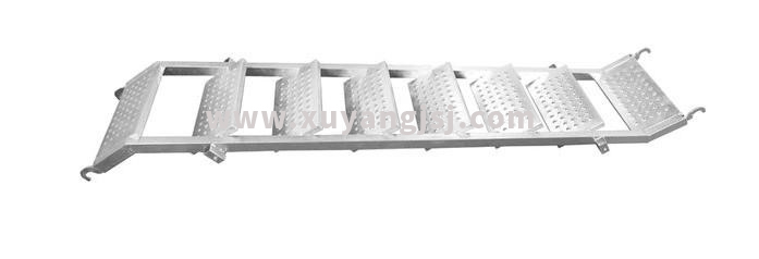 腳手架配件--鋼爬梯